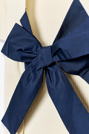 Knit jumper with bow