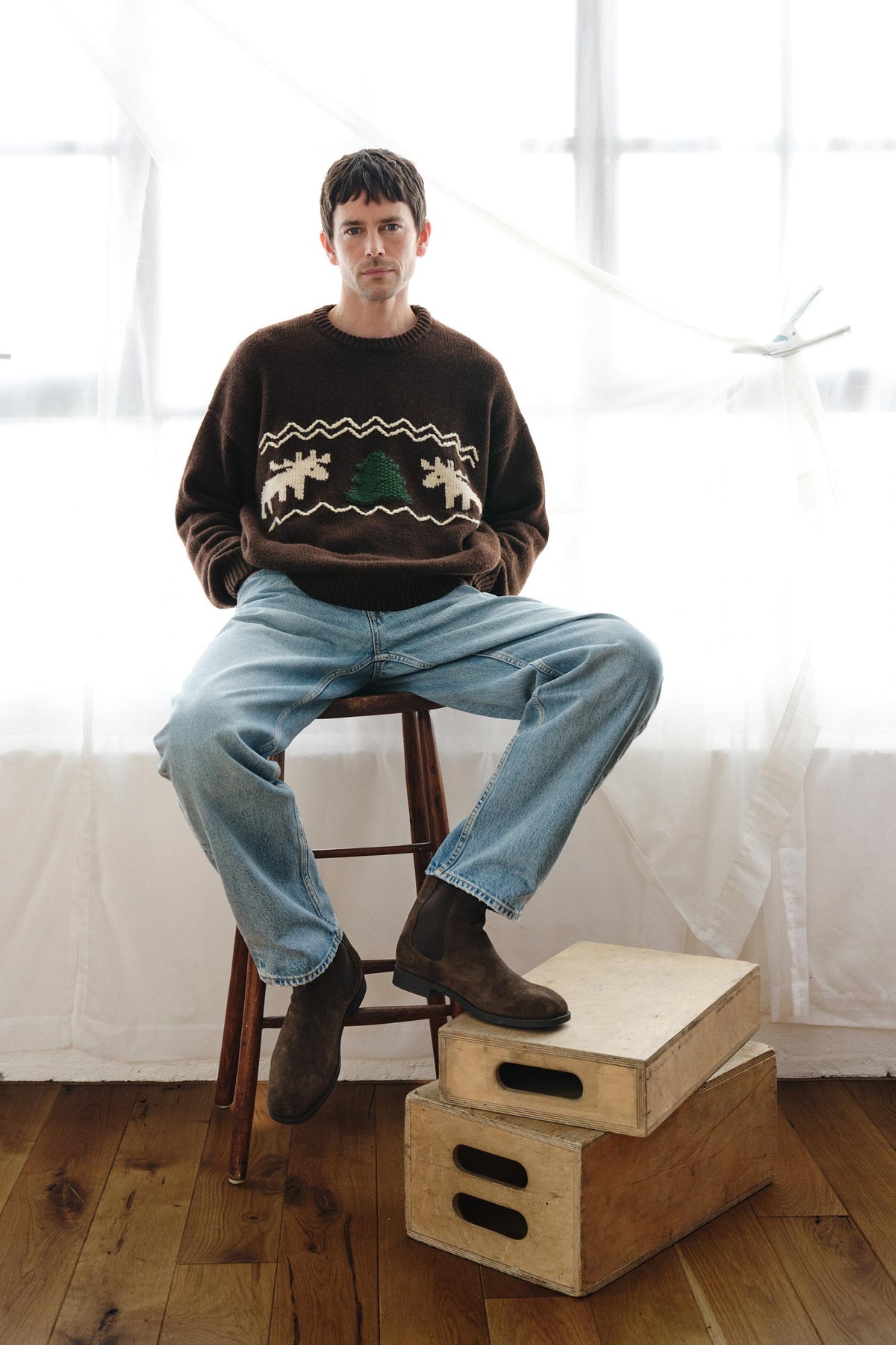 KNIT JUMPER WITH EMBROIDERED REINDEER - Image 1