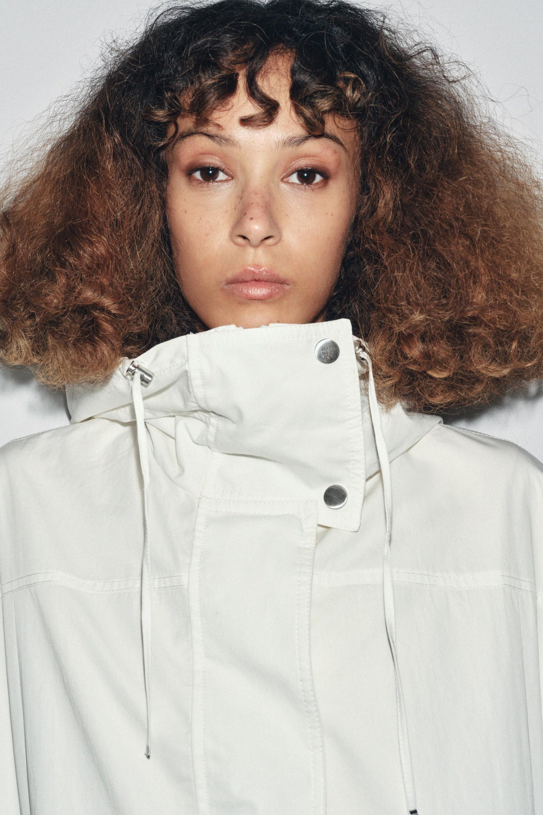 OVERSIZE MULTI-POSITION HOODED PARKA ZW COLLECTION - Image 2