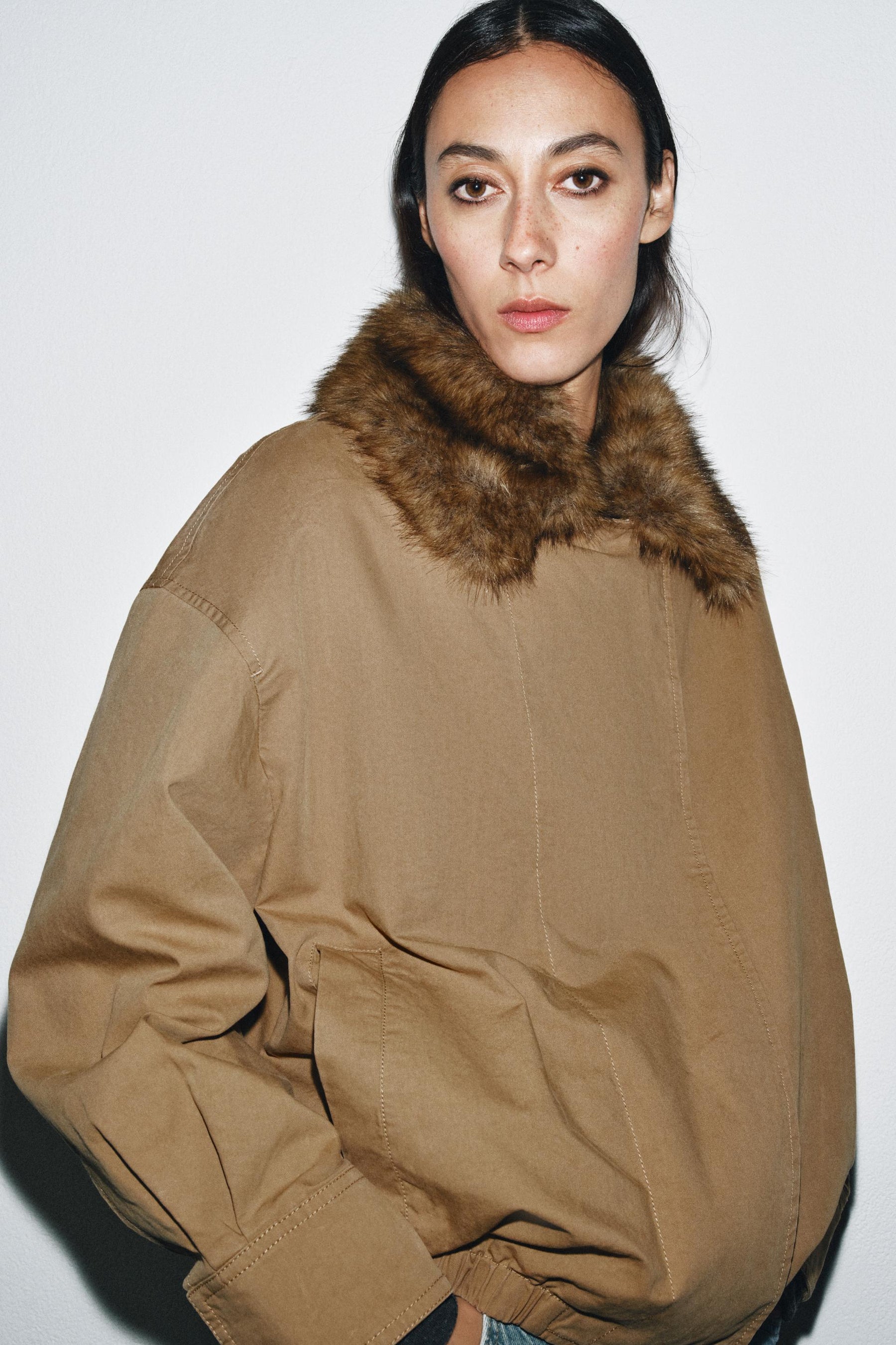 FAUX FUR COLLAR BOMBER JACKET ZW COLLECTION - Image 3