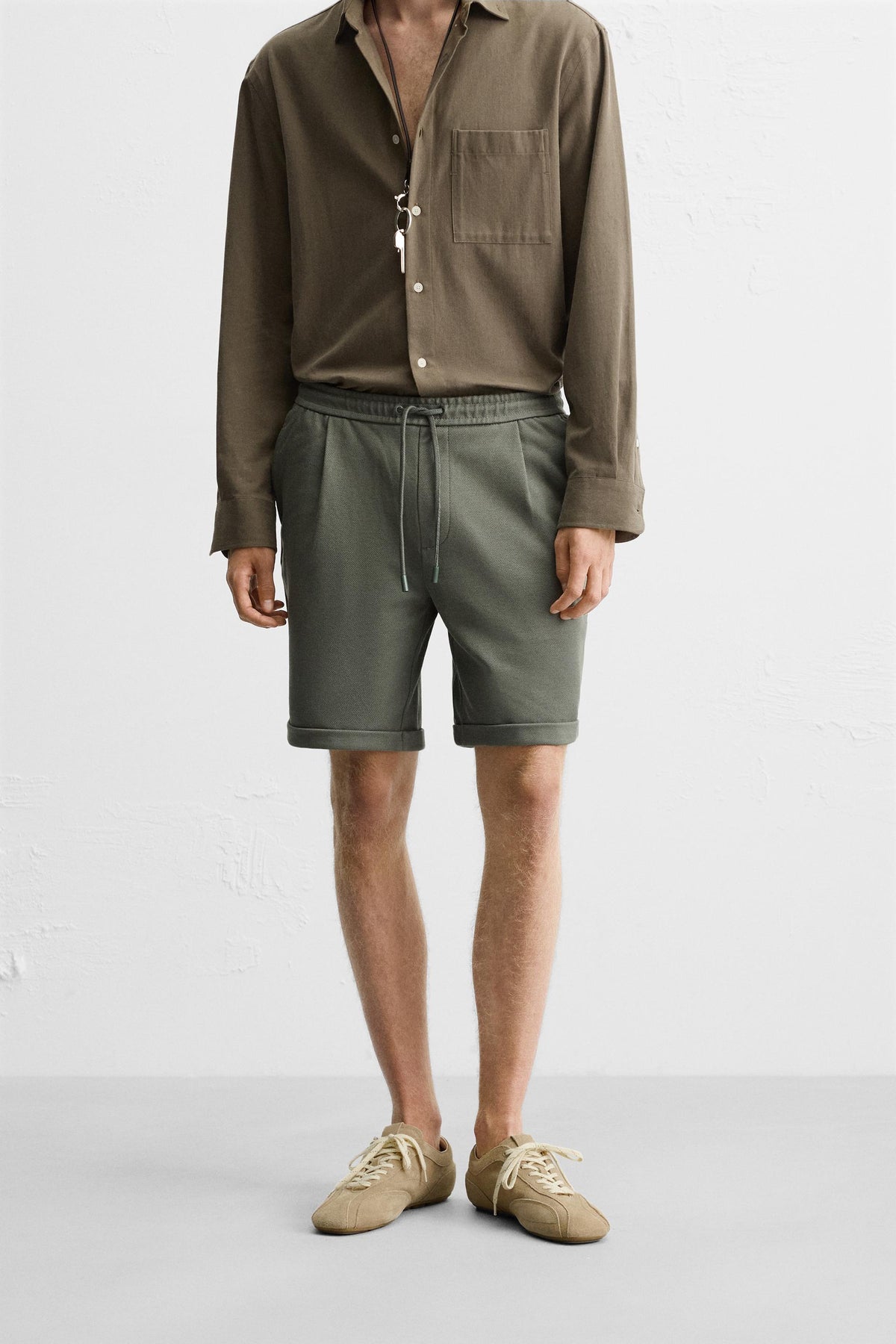COMFORT BERMUDA SHORTS - Image 2