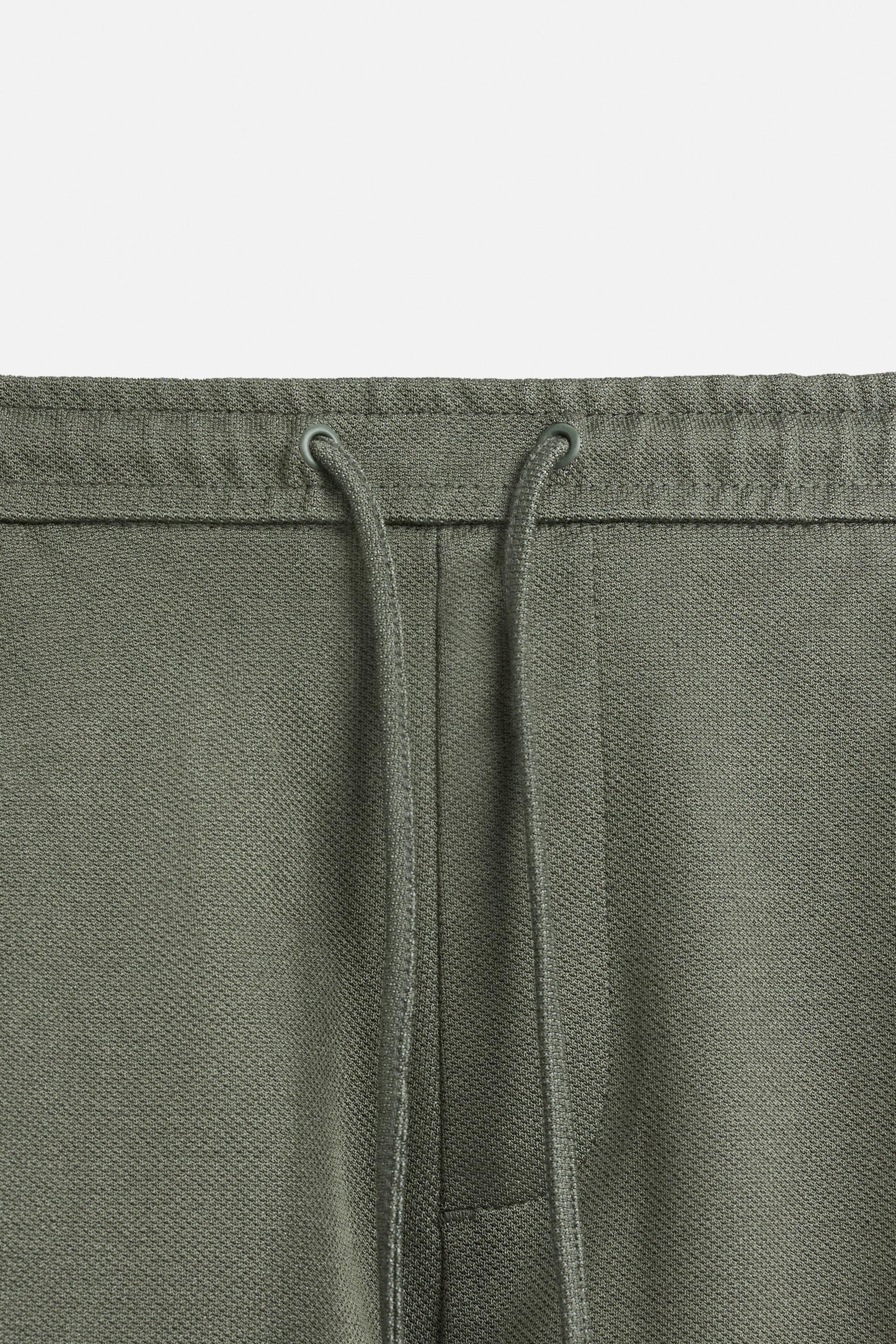 COMFORT BERMUDA SHORTS - Image 9