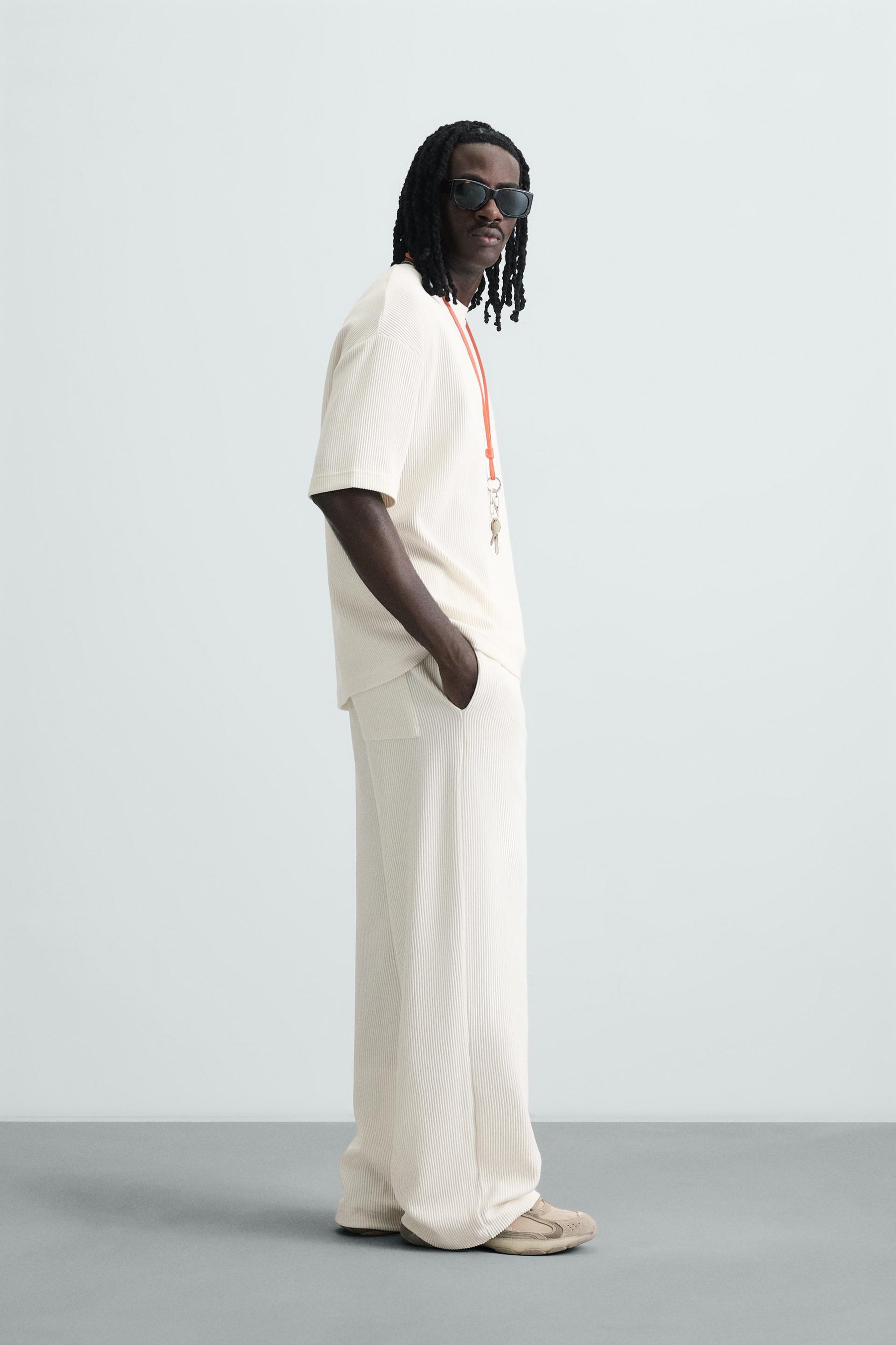 VERTICAL TEXTURED JOGGERS - Image 4