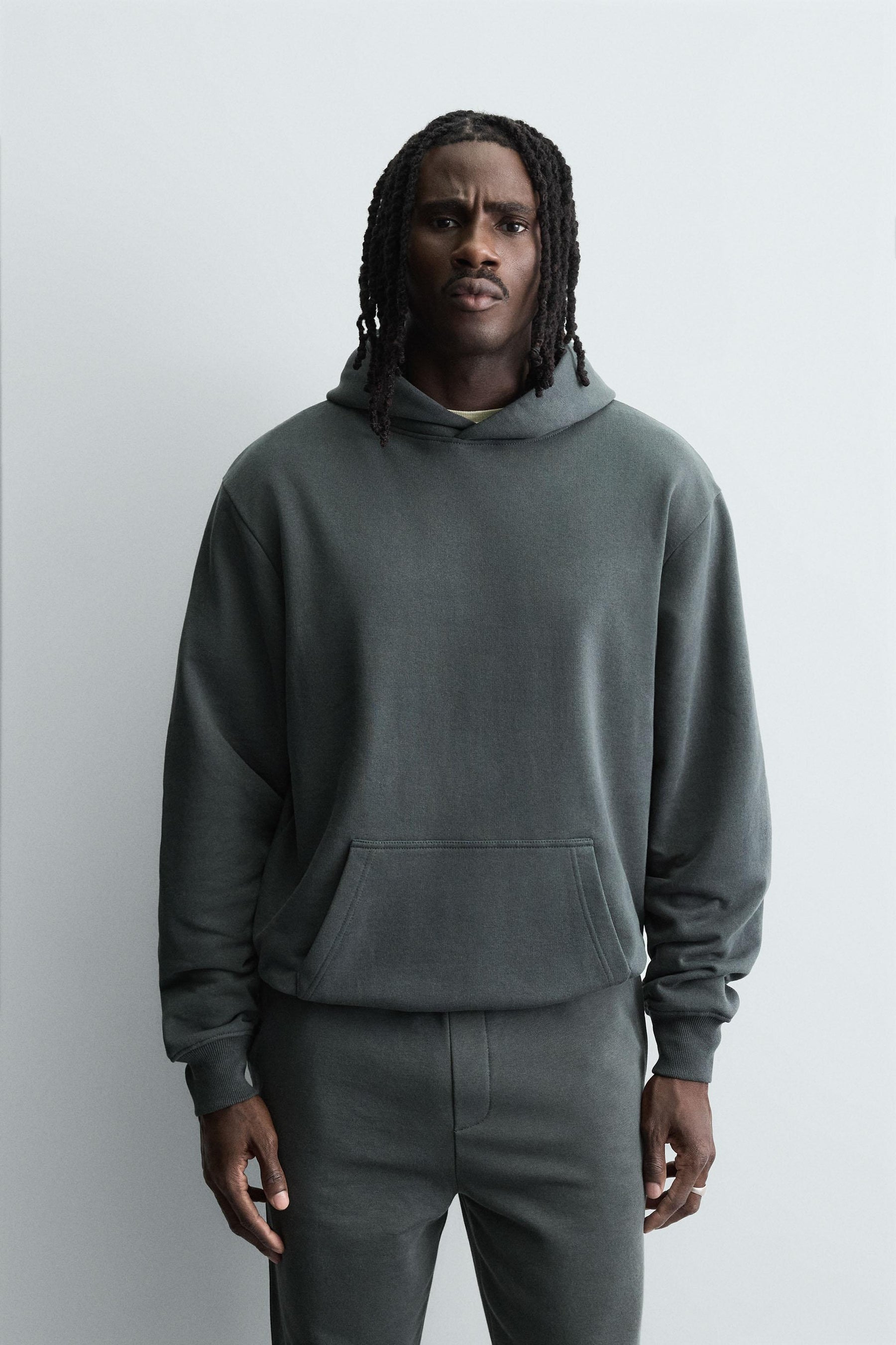 Basic Hoodie