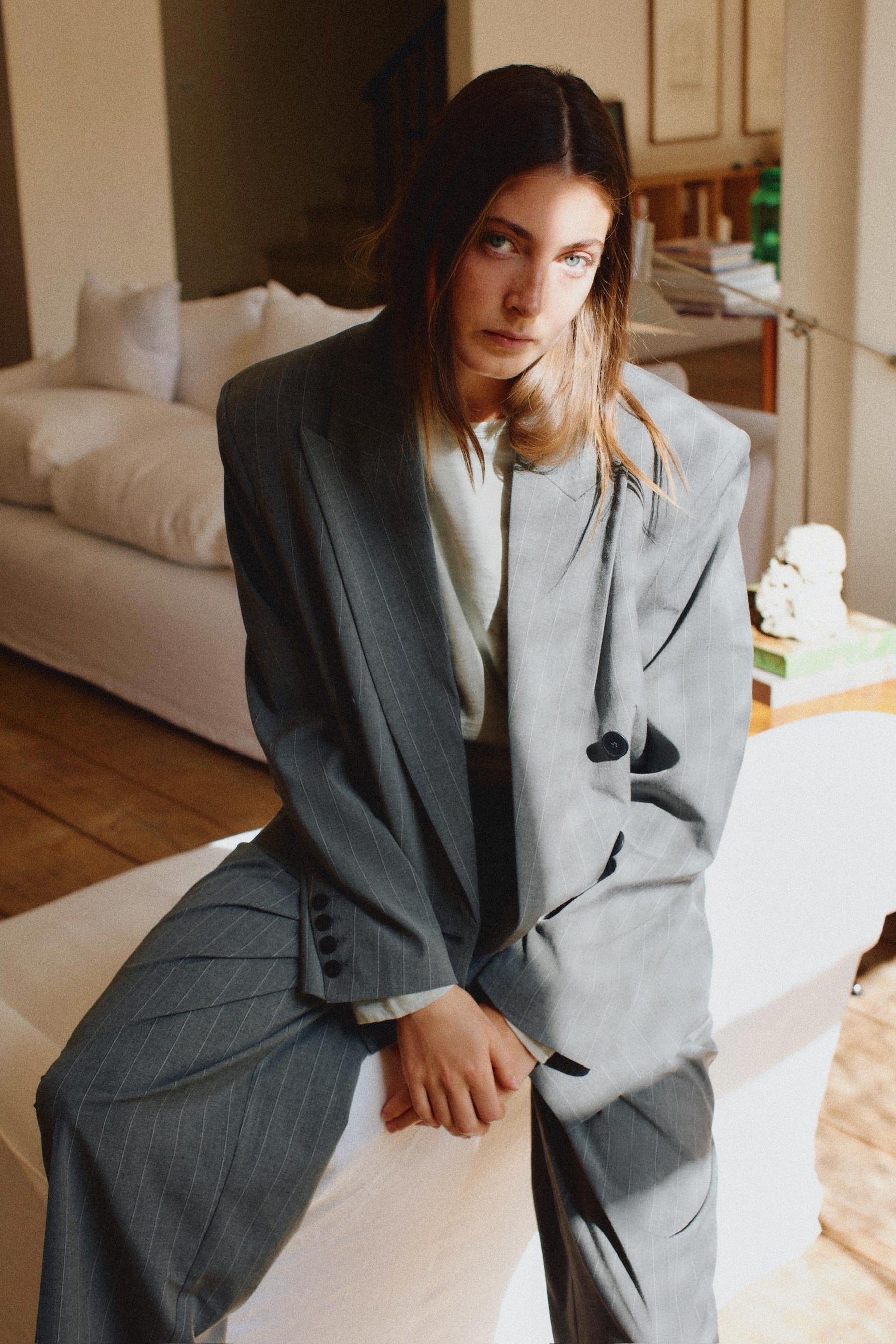 Pleated Button Hem Trousers