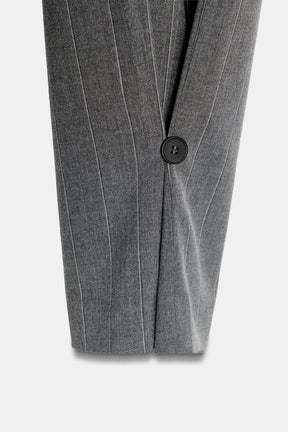 Pleated Button Hem Trousers