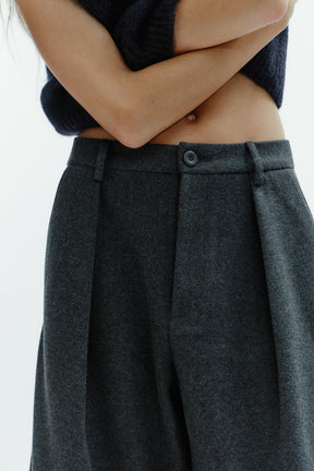 Pleated Balloon Trousers