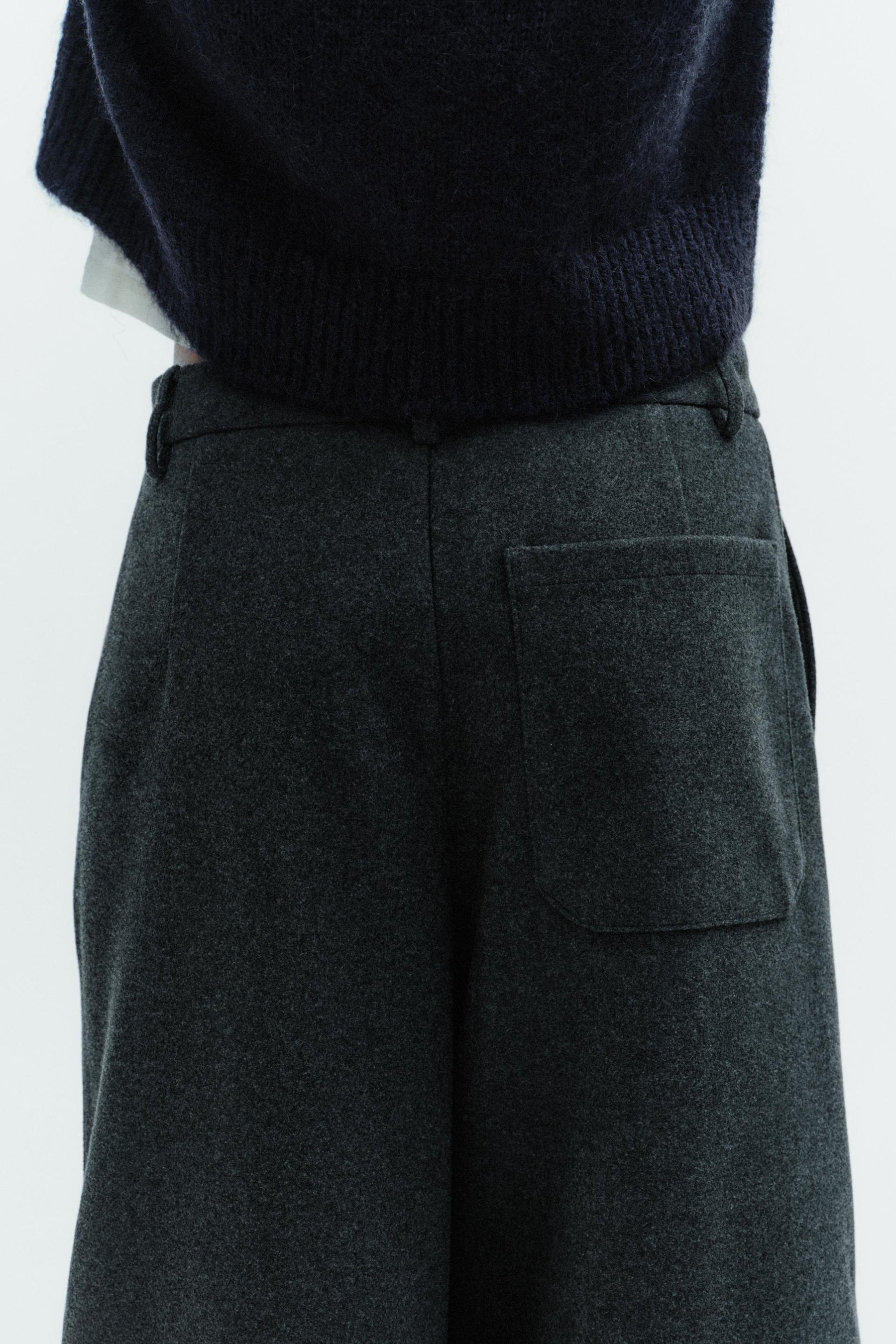 Pleated Balloon Trousers