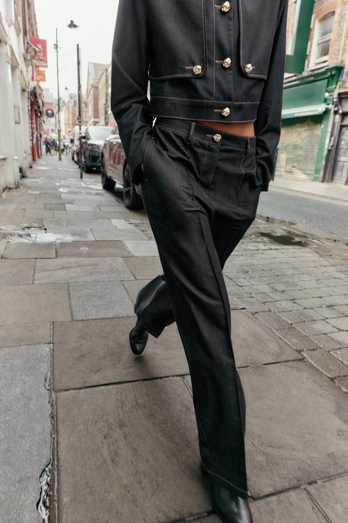 Straight Trousers with Darts