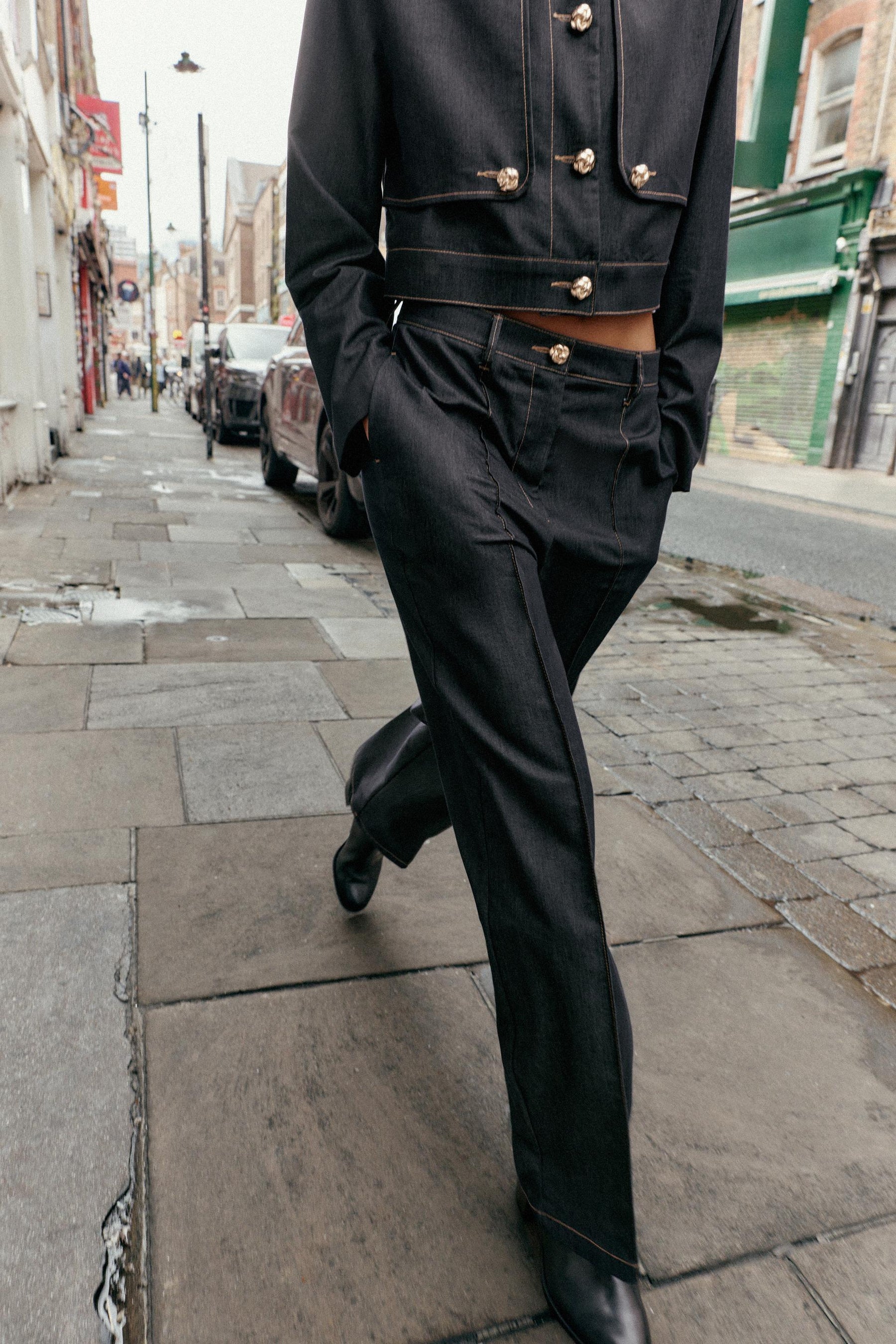 Straight Trousers with Darts