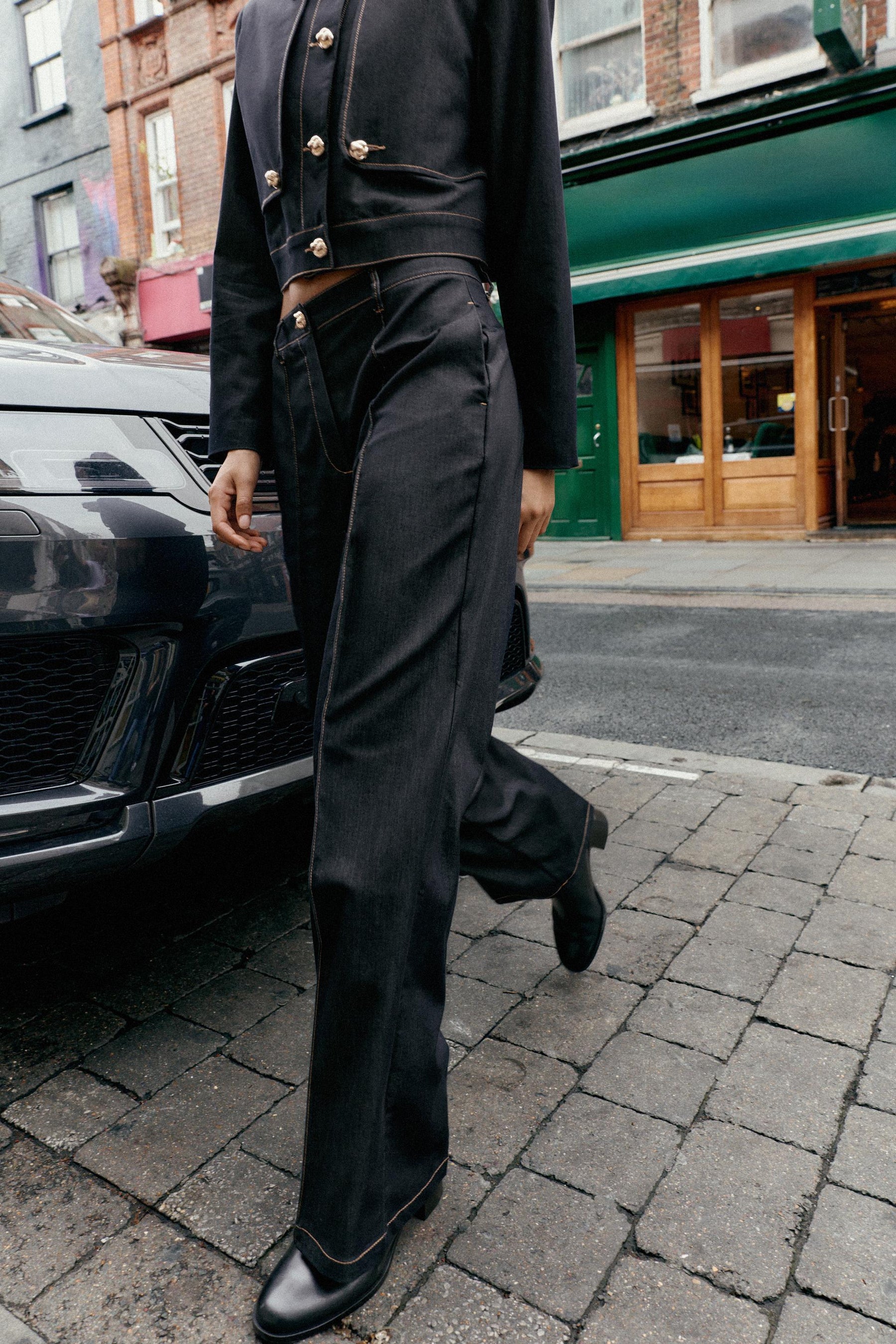 Straight Trousers with Darts