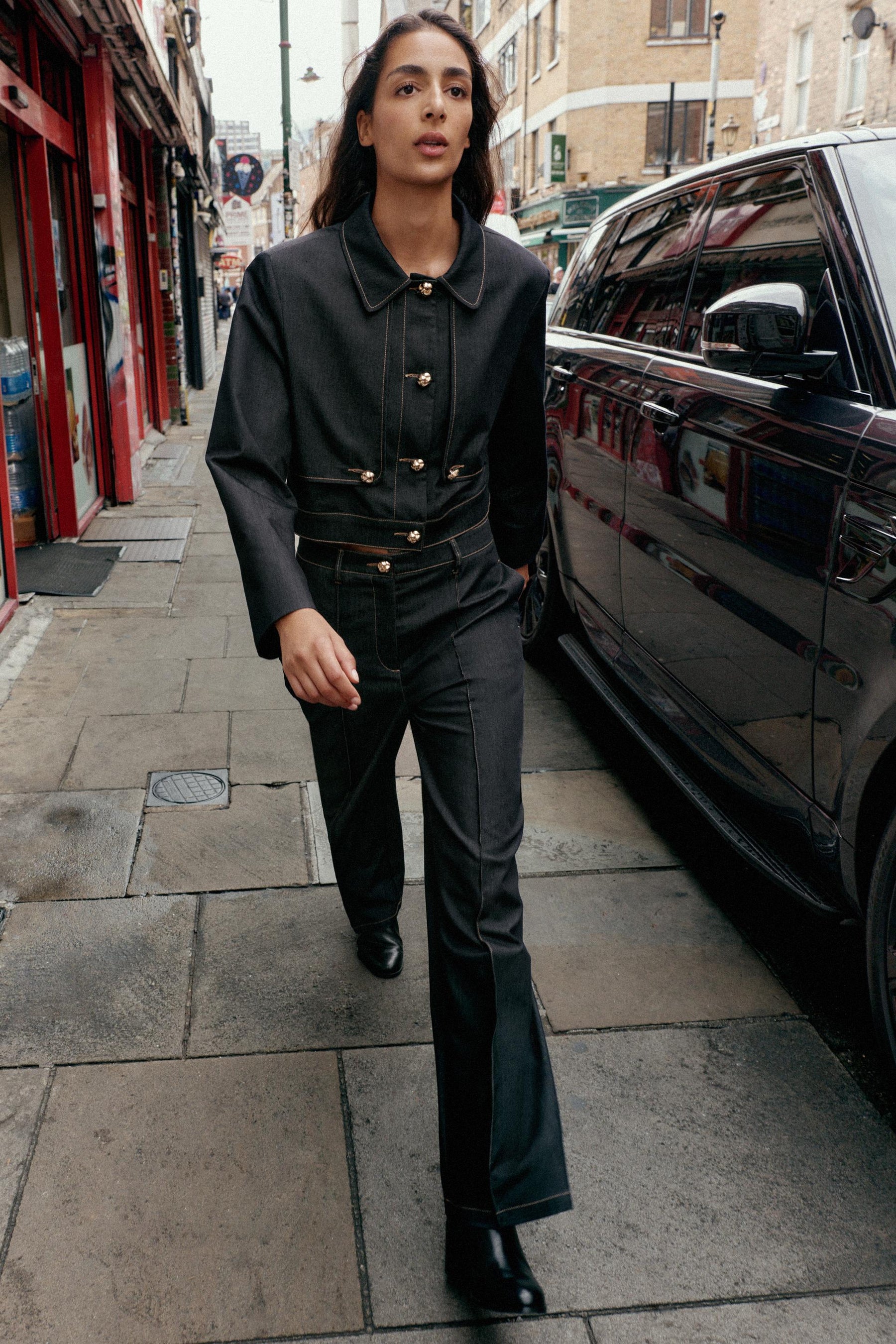 Straight Trousers with Darts