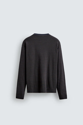 STRIPED T-SHIRT WITH CONTRASTING DETAIL - Image 6