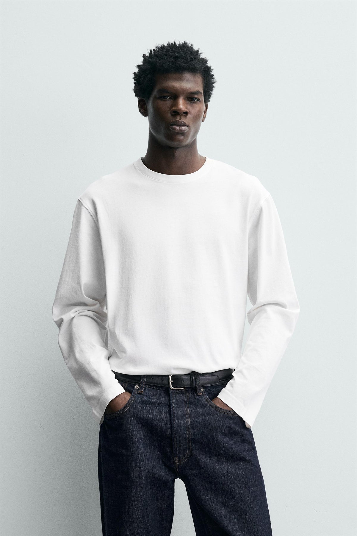 REGULAR FIT LONG SLEEVE T-SHIRT - Image 2