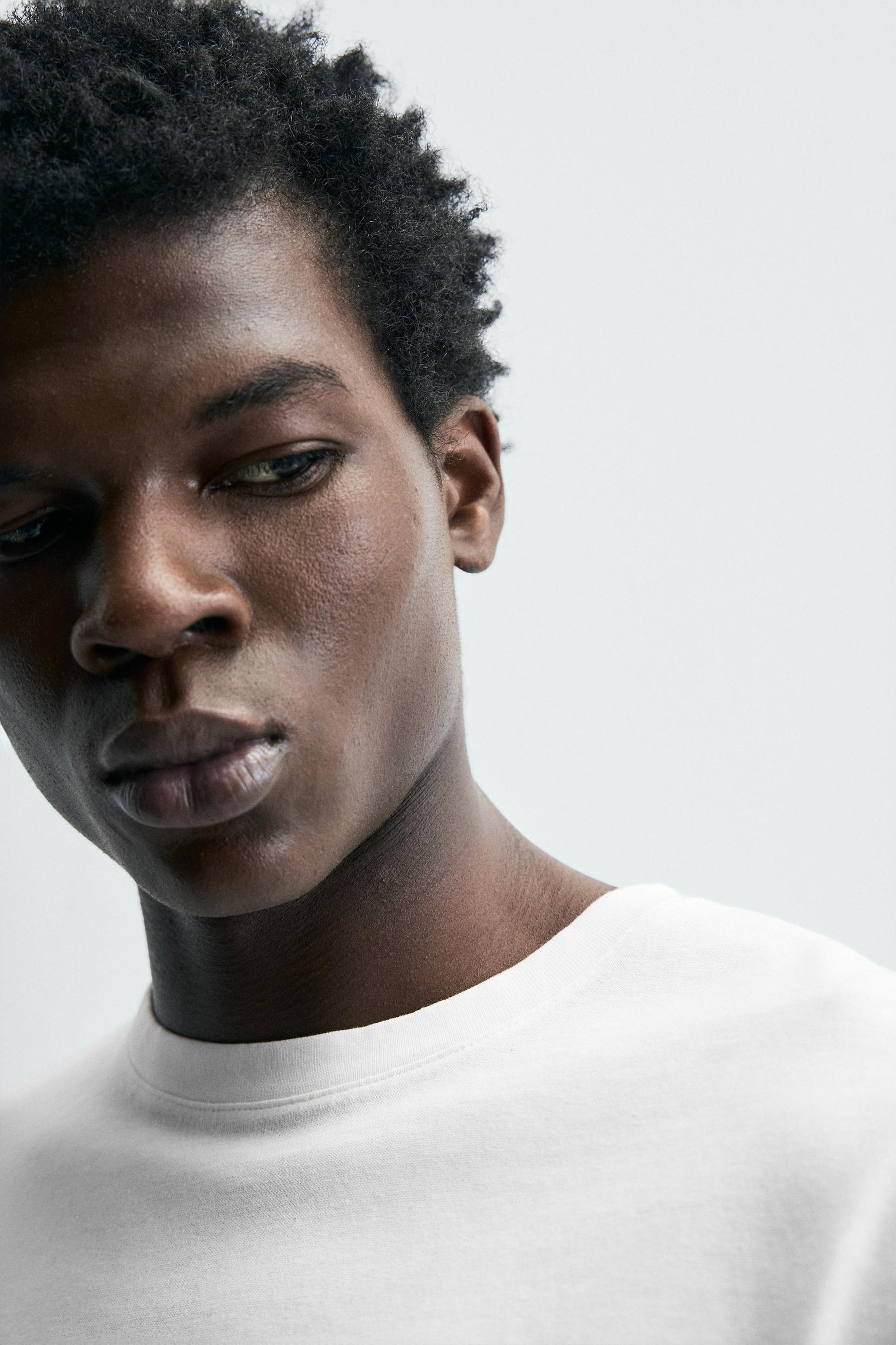 REGULAR FIT LONG SLEEVE T-SHIRT - Image 5