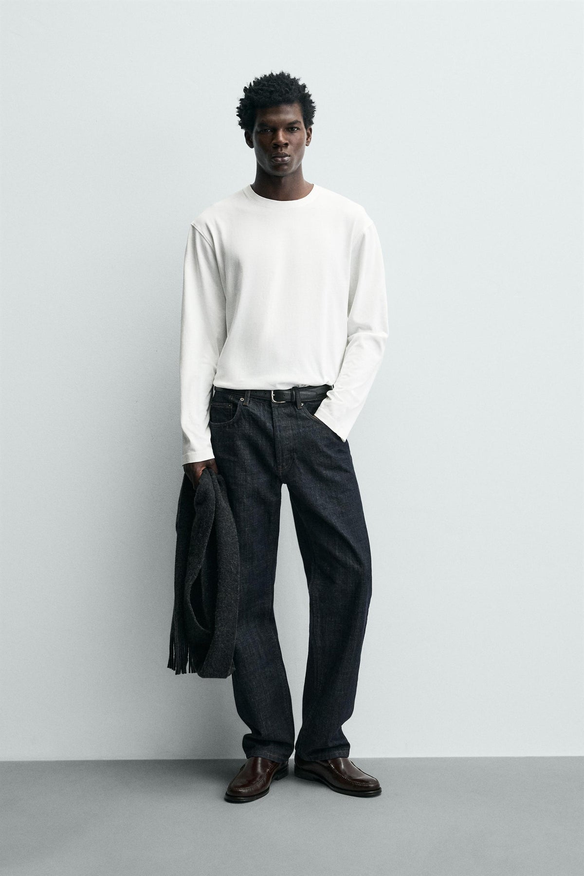 REGULAR FIT LONG SLEEVE T-SHIRT - Image 1