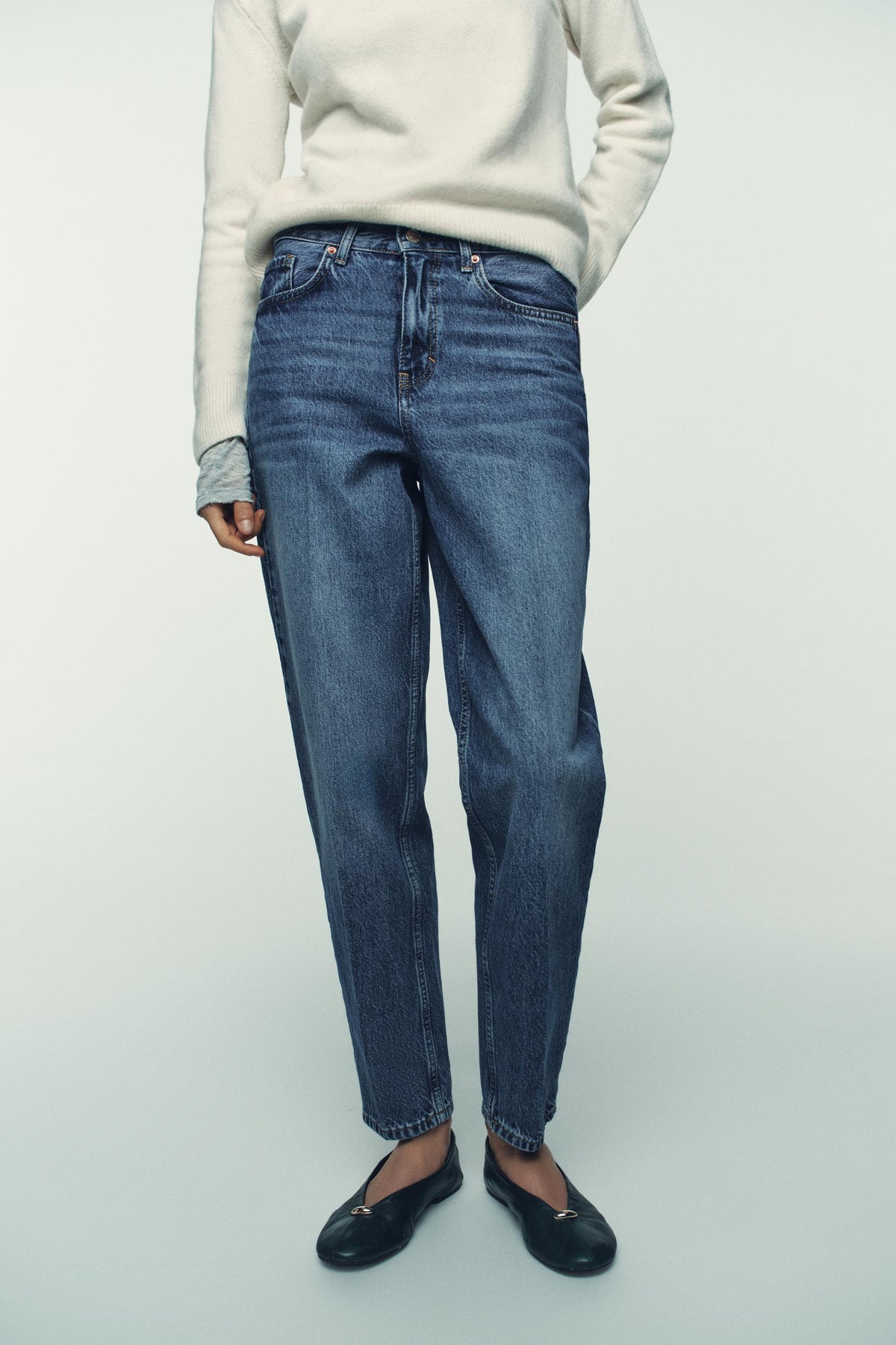 Slim-fit High-waist Jeans