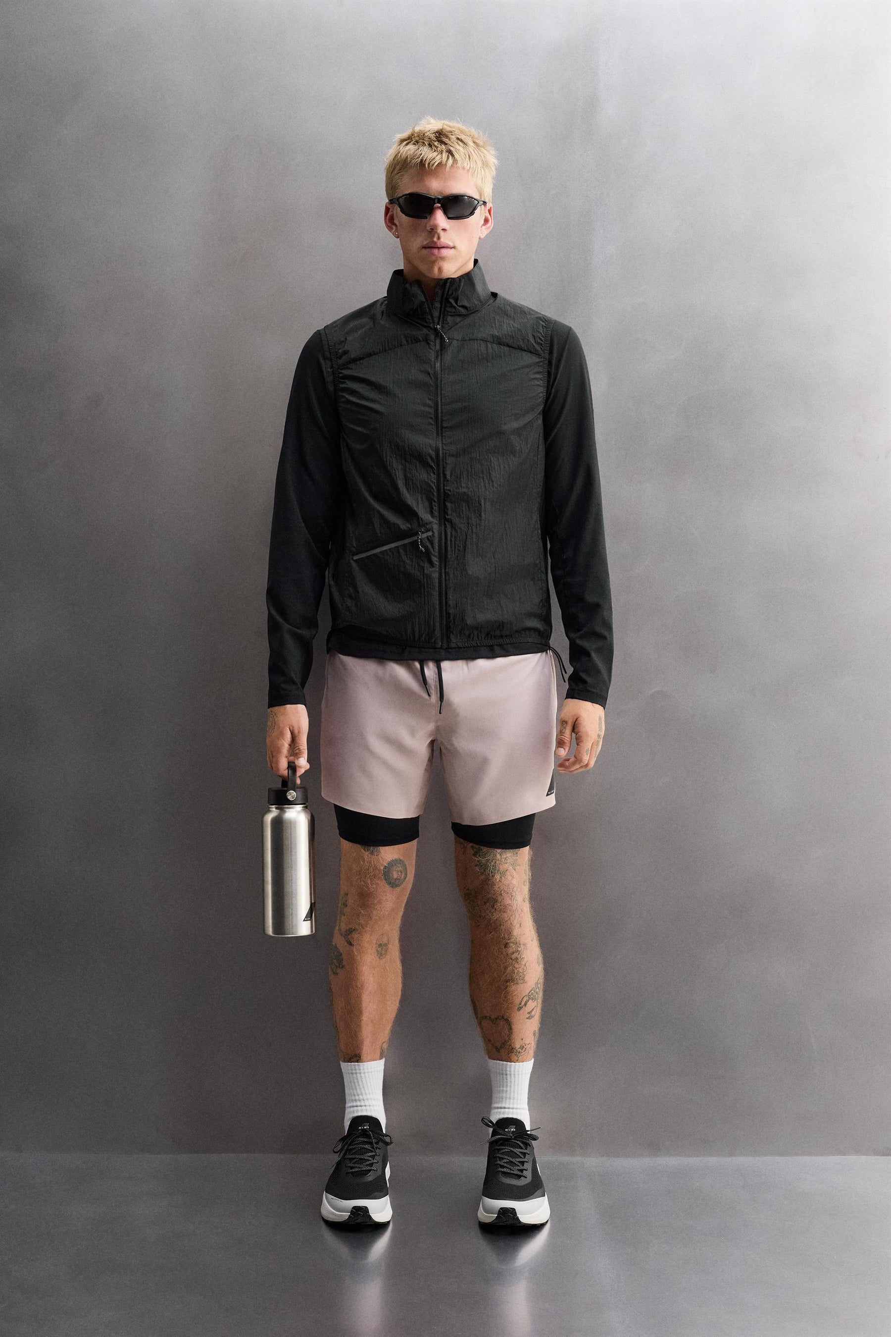 2-IN-1 TRAINING SHORTS - Image 1