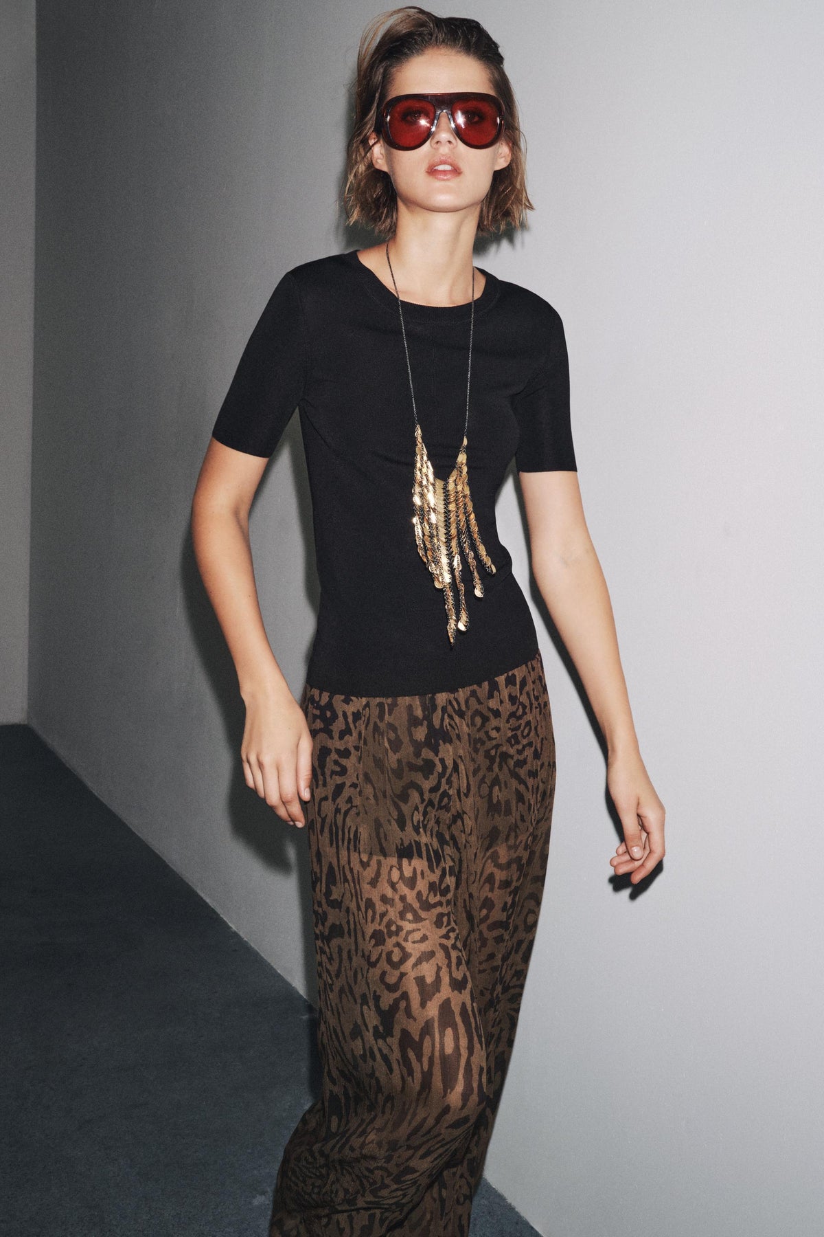 SHORT SLEEVE KNIT TOP - Image 2