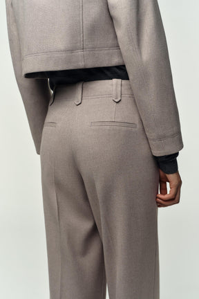 Straight-leg trousers