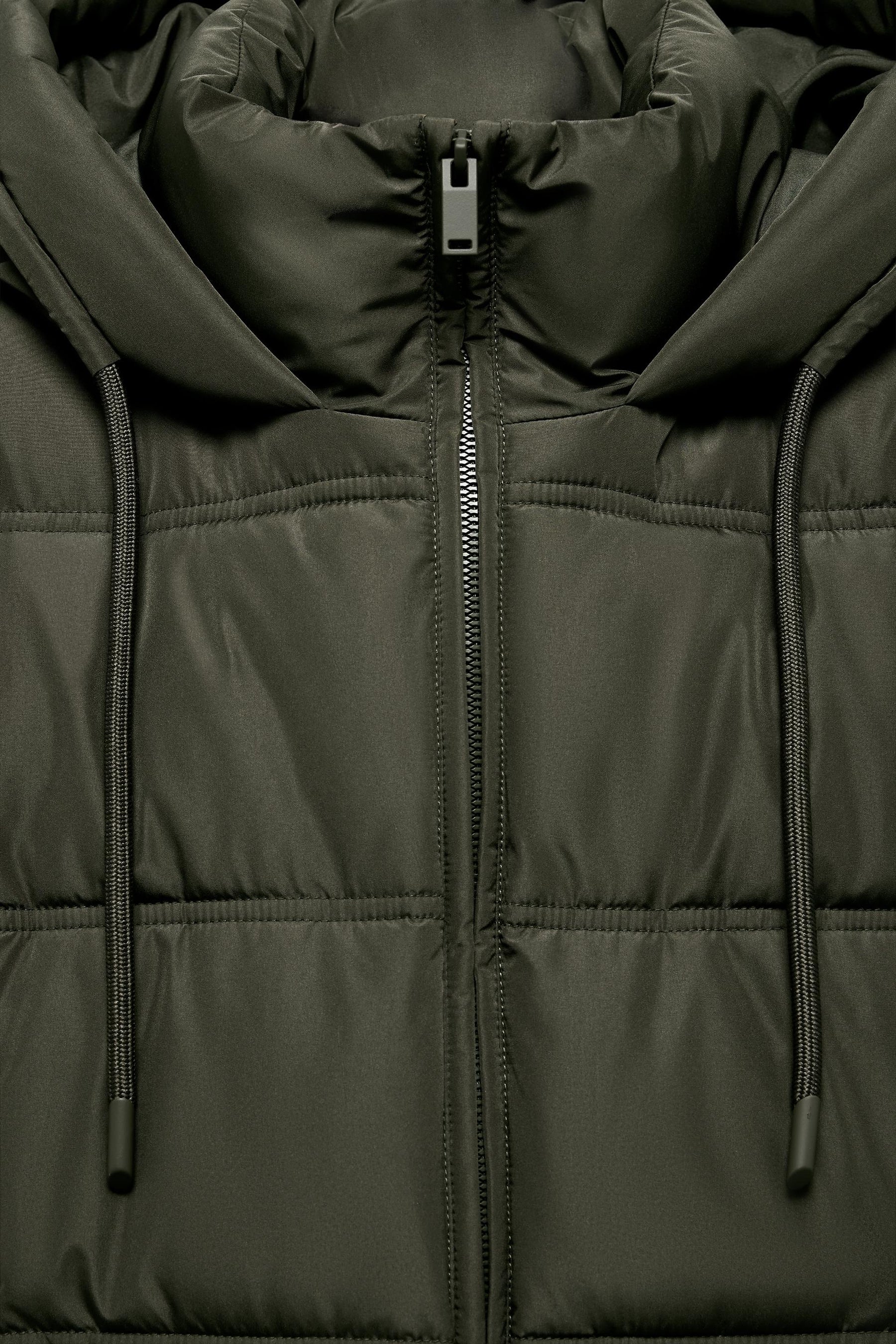 SHORT WATER-REPELLENT AND WINDPROOF HOODED ANORAK - Image 8