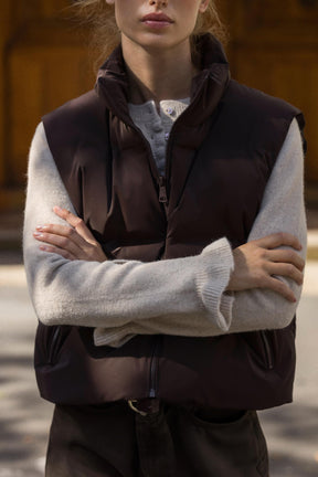 RUBBERISED PUFFER GILET - Image 4