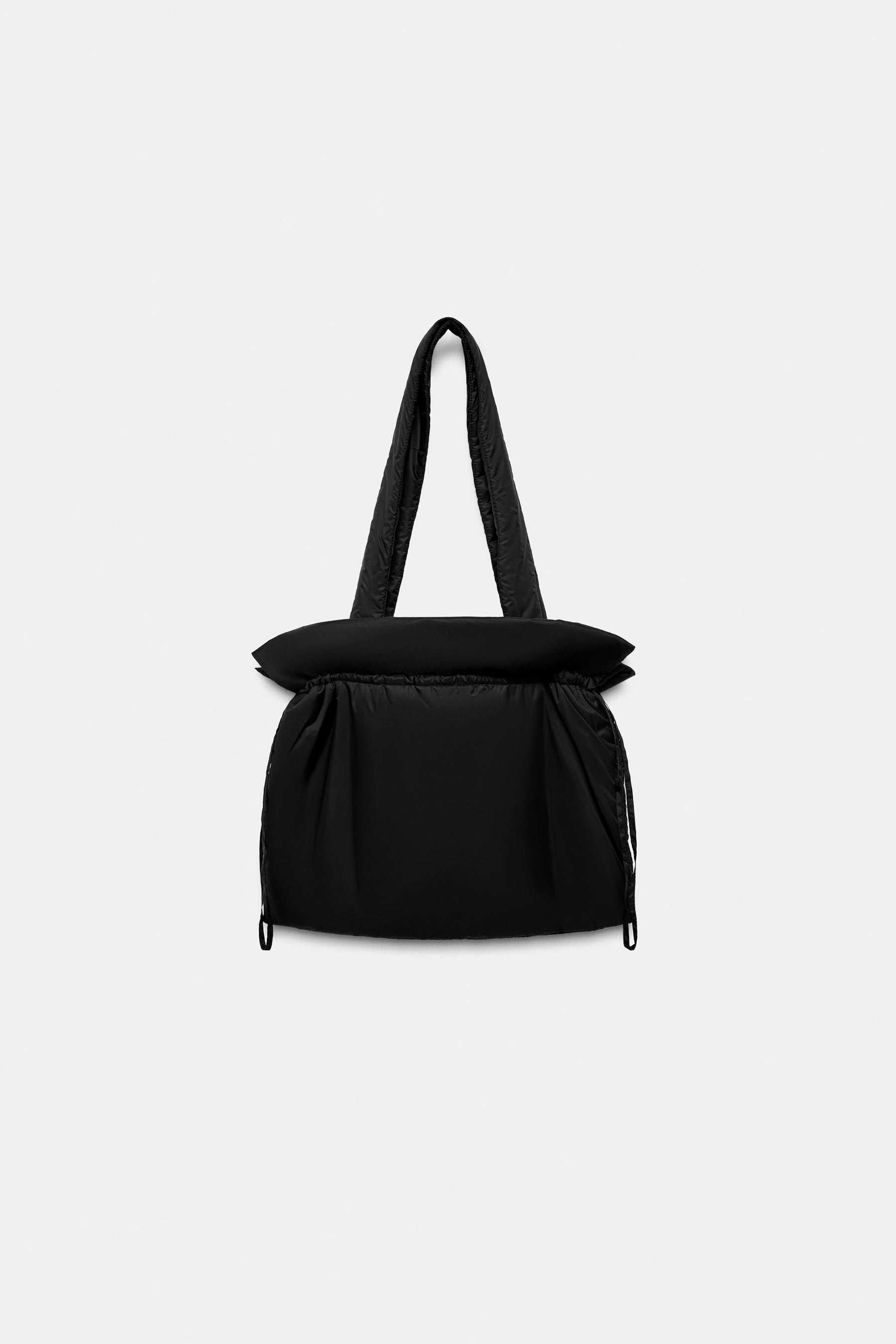 Water-repellent puffer jacket