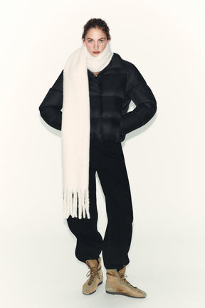 Water-repellent puffer jacket