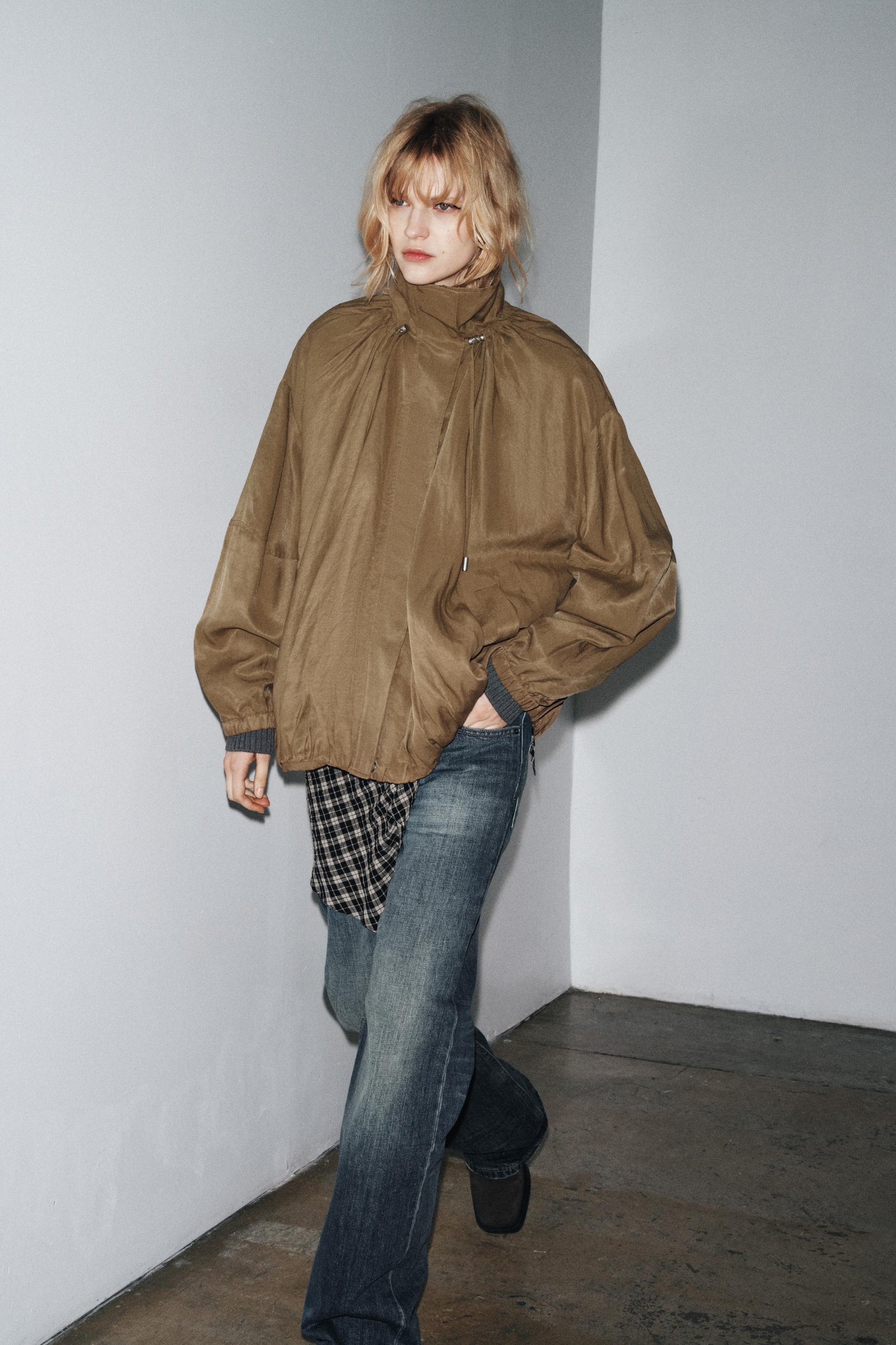 ZW COLLECTION FLUID BOMBER JACKET - Image 1