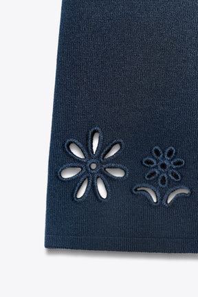 KNIT TROUSERS WITH CUTWORK EMBROIDERY - Image 6