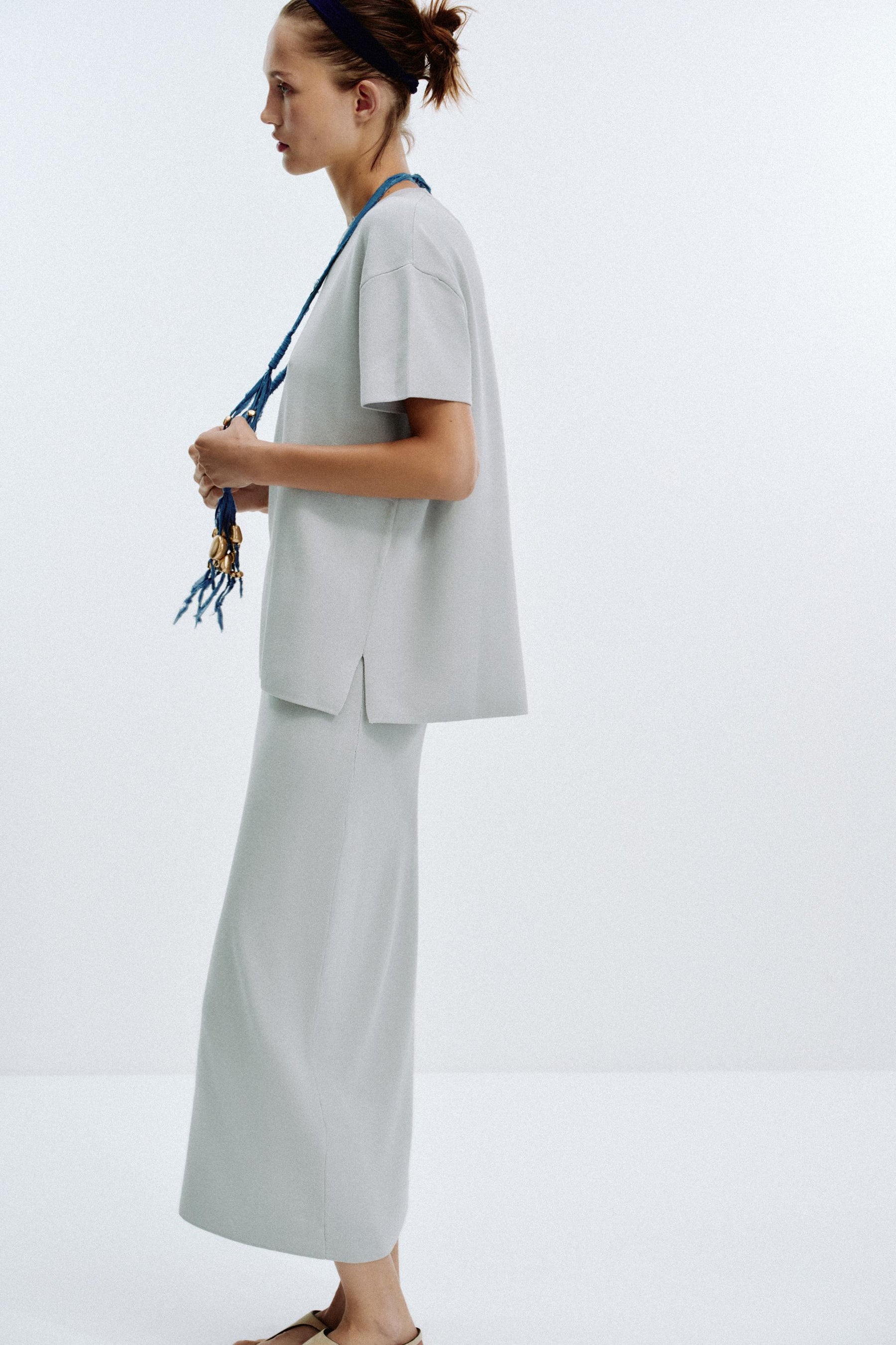 OVERSIZED KNIT JUMPER