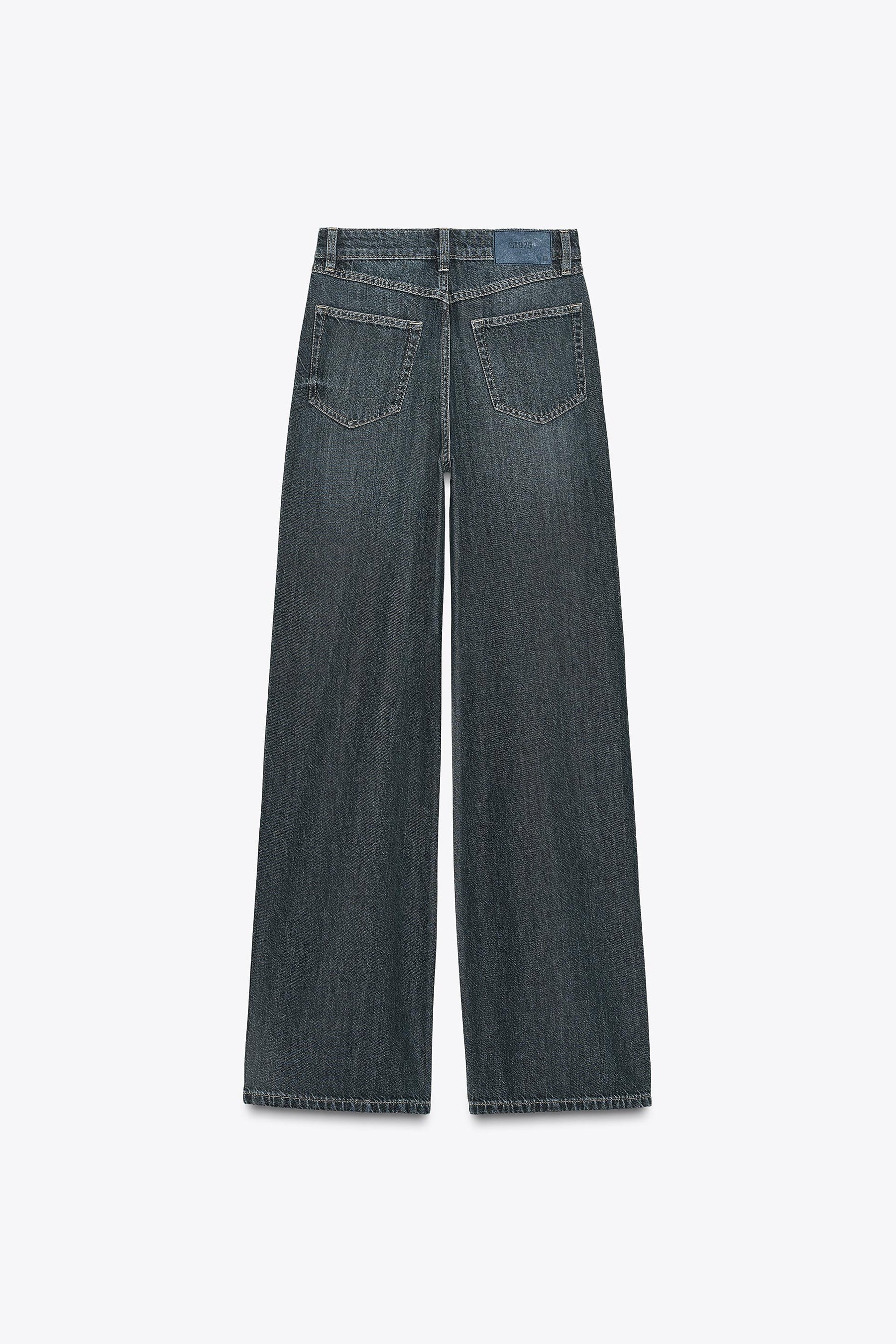 Straight-Fit High-Waist Jeans