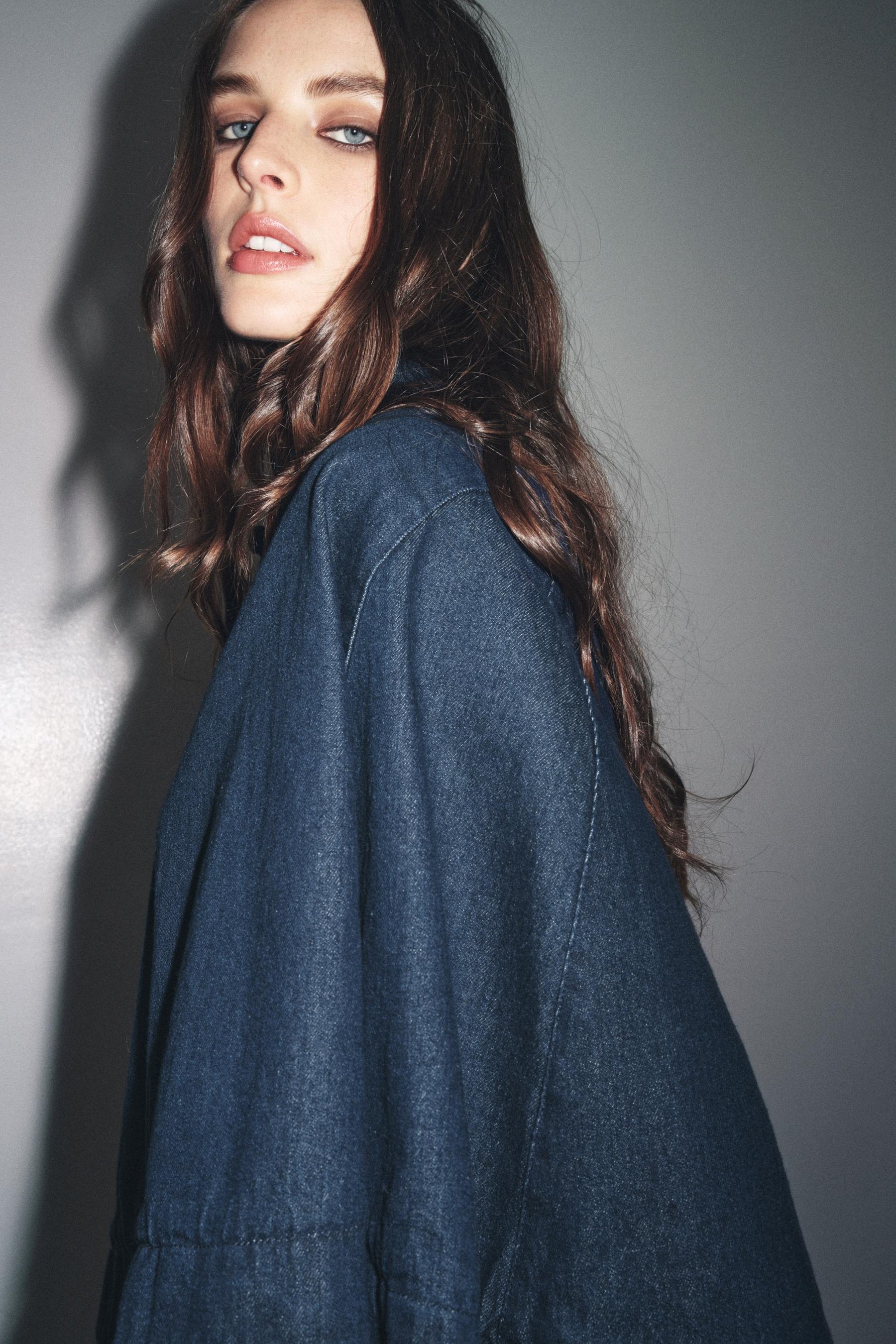 DENIM CAPE WITH TOGGLES - Image 3