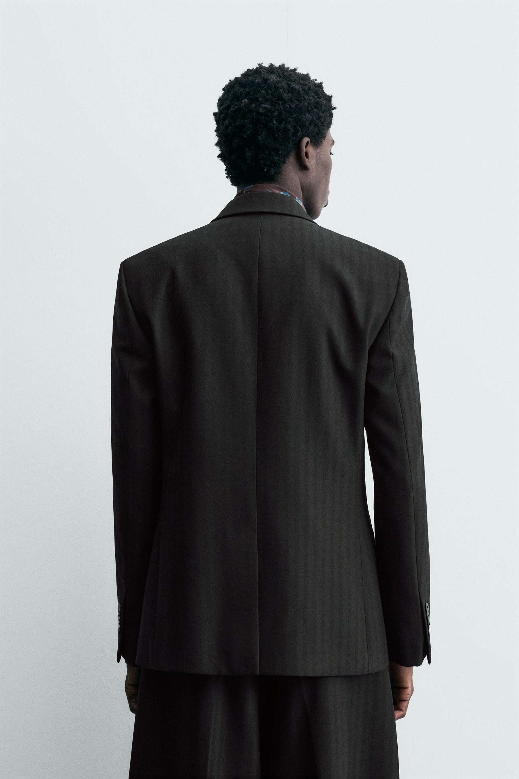 LIMITED EDITION DOUBLE-BREASTED SUIT BLAZER - Image 3