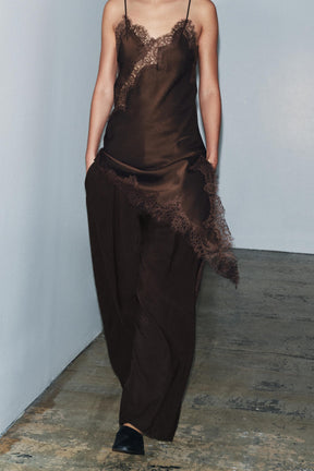 Wide-leg Trousers with Buckle