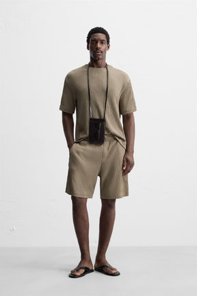 IRREGULAR TEXTURED BERMUDA SHORTS - Image 1