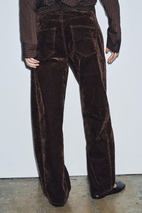 HIGH-WAIST FLOCKED BALLOON JEANS