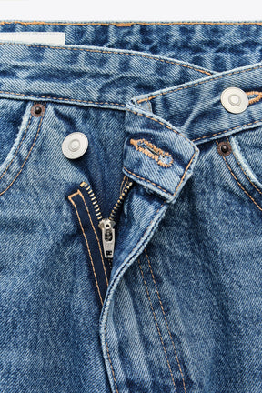 Wide-Leg Crossover Jeans