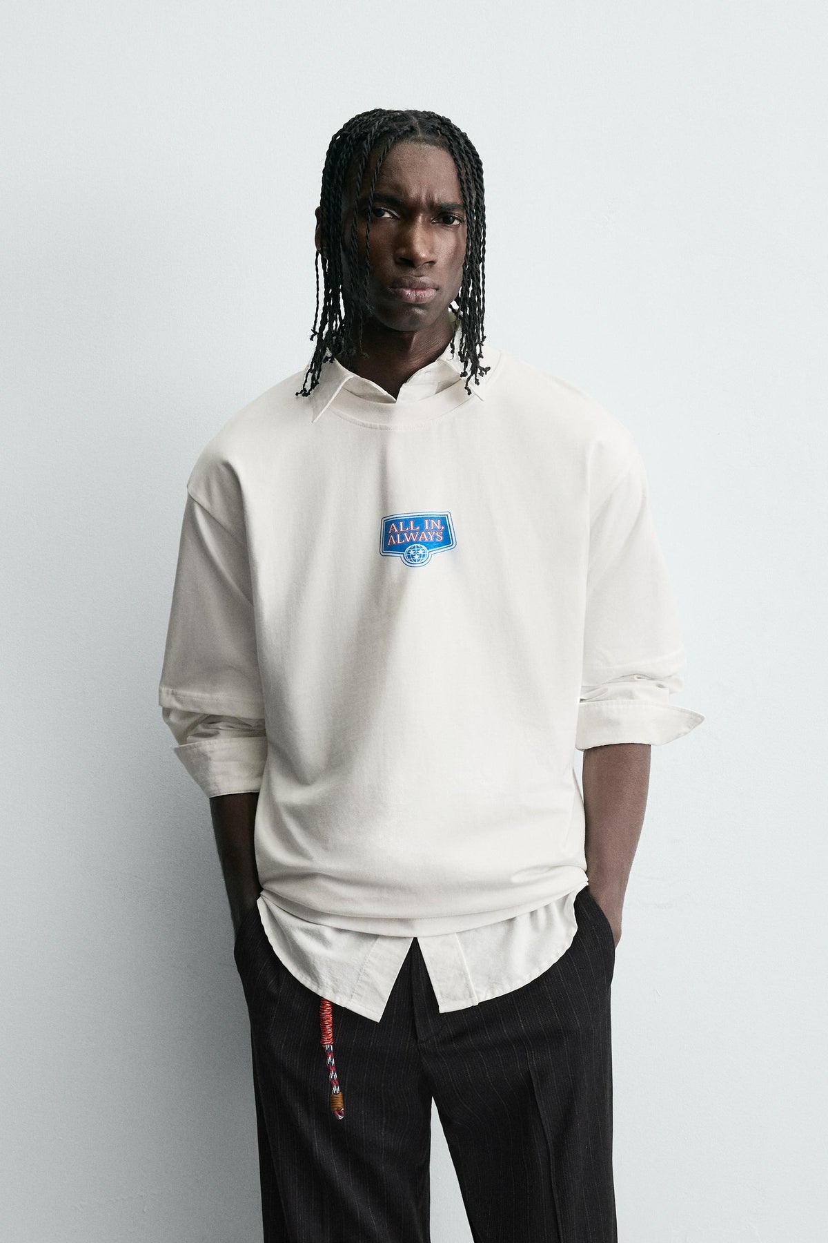 CONTRAST PRINT T-SHIRT - Image 2