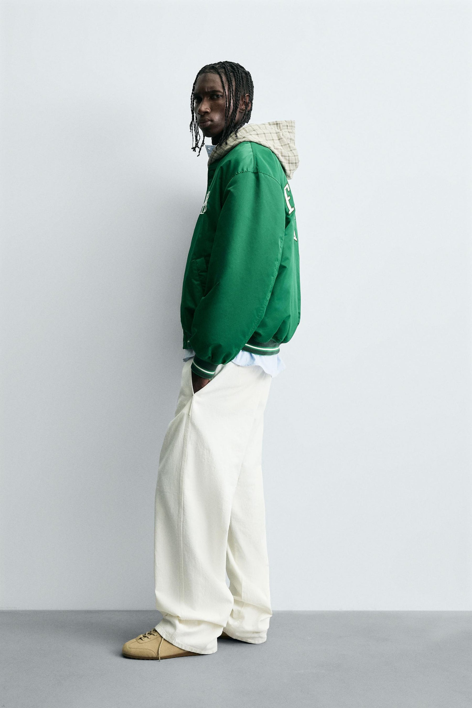 CONTRAST EMBROIDERY BOMBER JACKET - Image 4