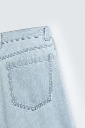 PLEATED RELAXED FIT DENIM BERMUDA SHORTS - Image 10