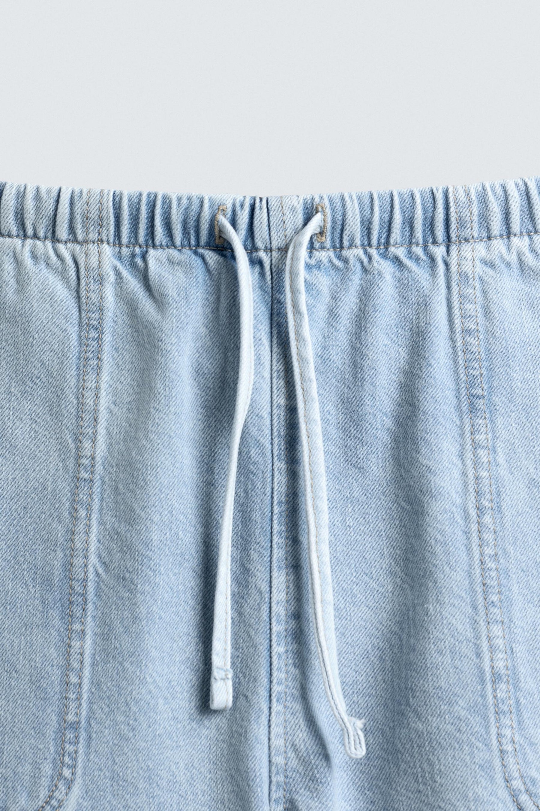 LIGHTWEIGHT JOGGER FIT JEANS - Image 9