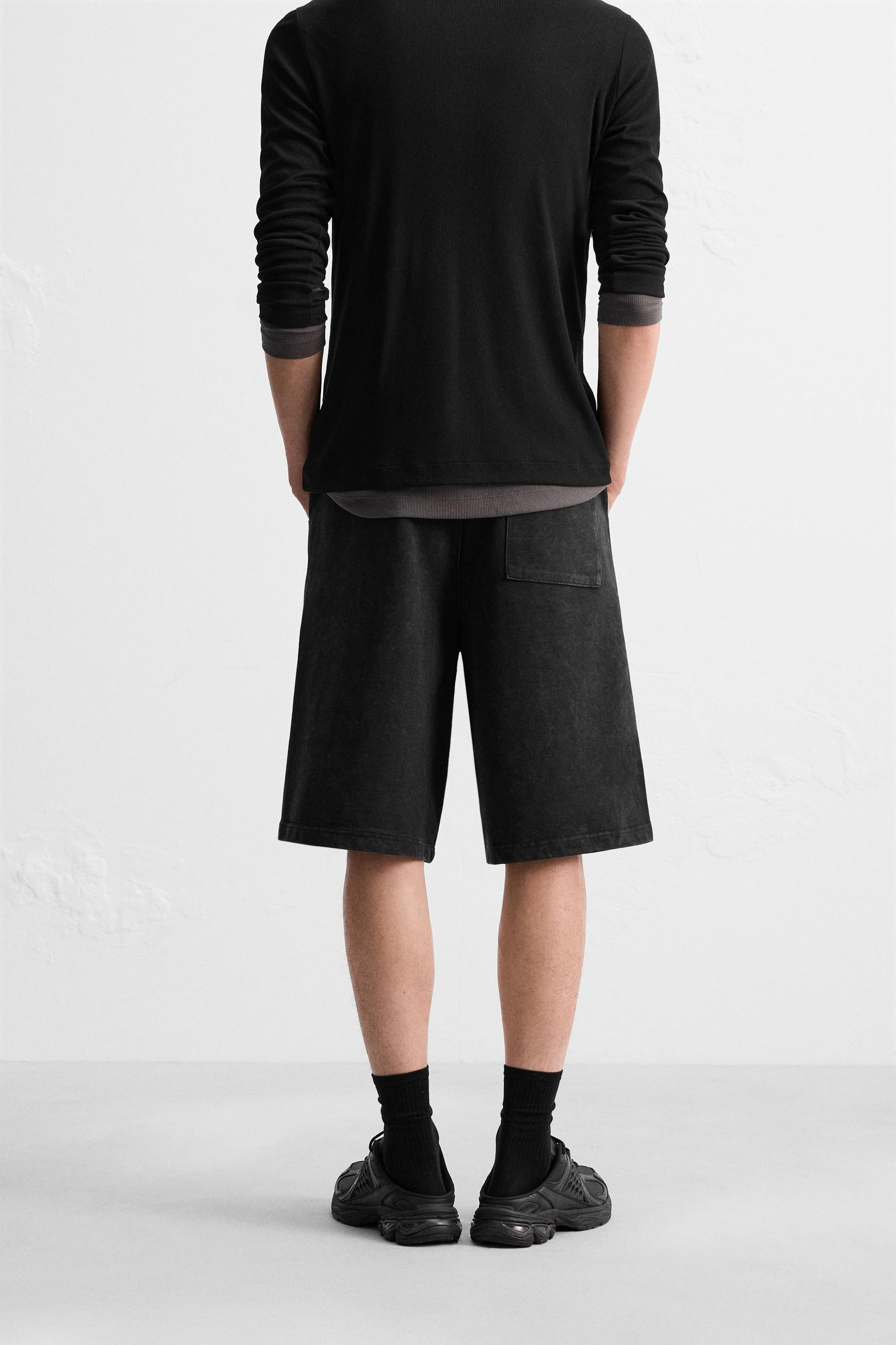 BERMUDA JOGGER BAGGY FIT - Image 3
