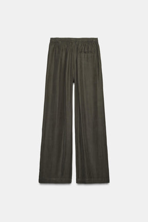 Flowing Trousers