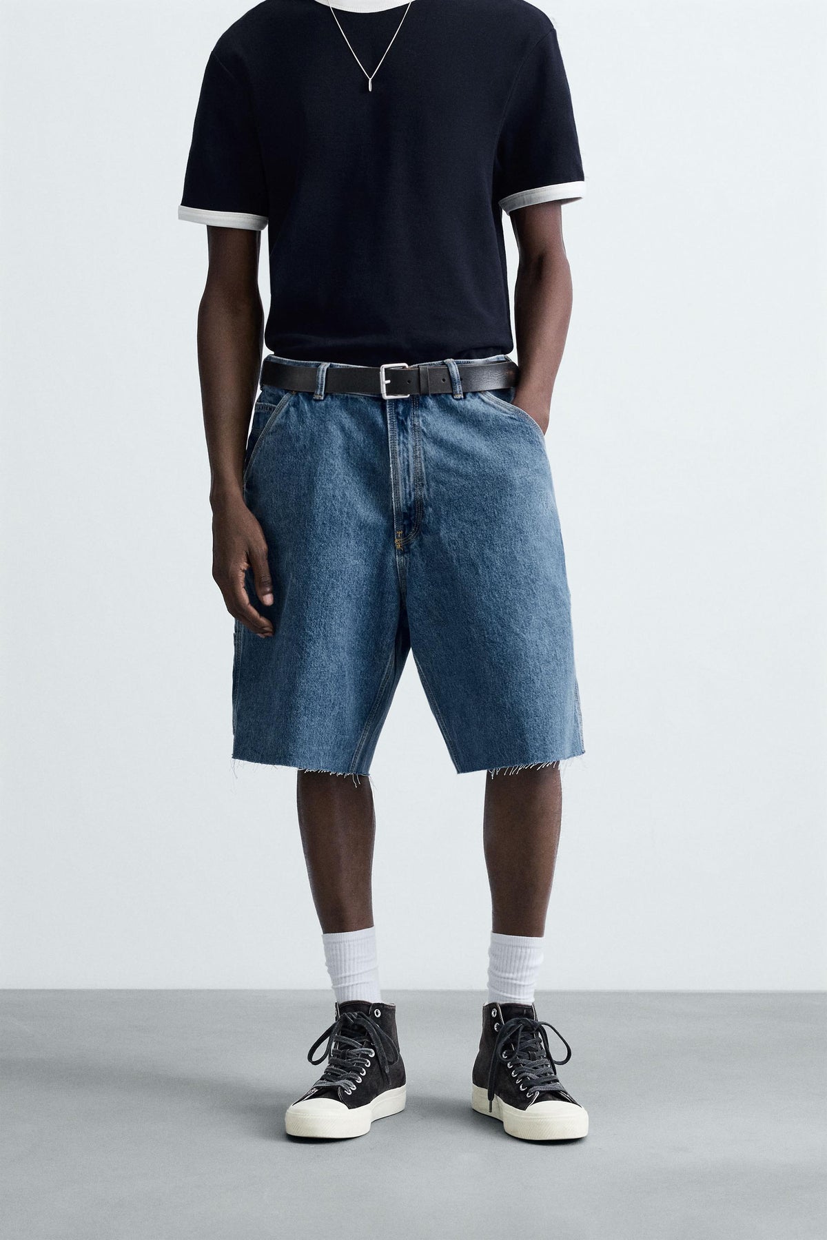 CARPENTER POCKET DENIM BERMUDA SHORTS - Image 2