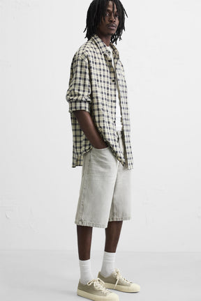 BAGGY FIT DENIM BERMUDAS - Image 4