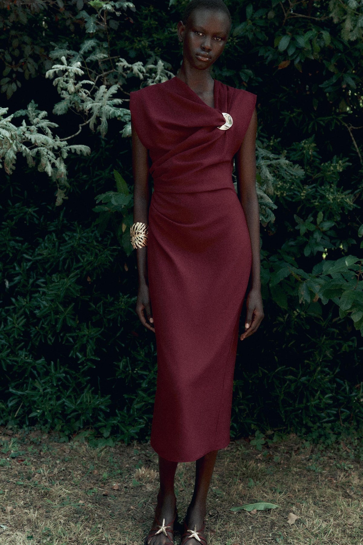 GOLD APPLIQUÉ MIDI DRESS - Image 1