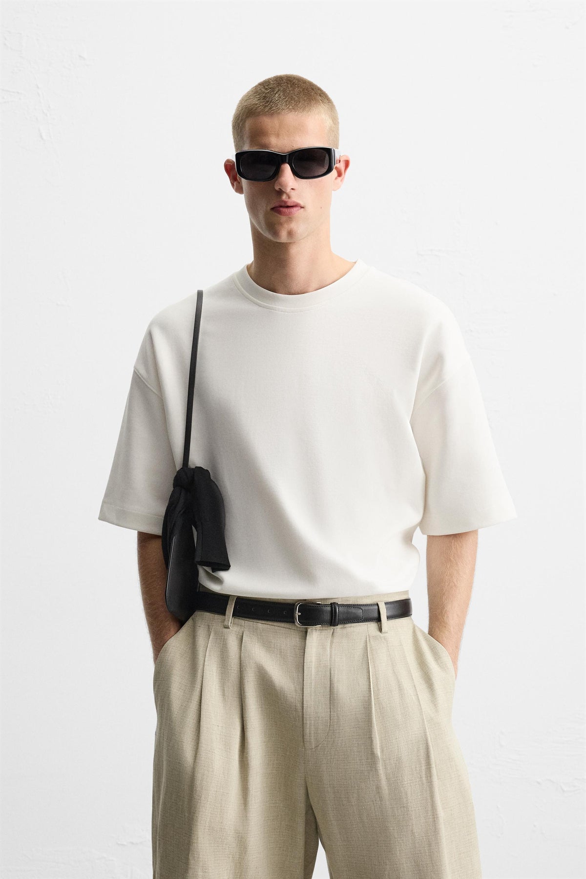 EMBROIDERED SLOGAN SWEATSHIRT - Image 2