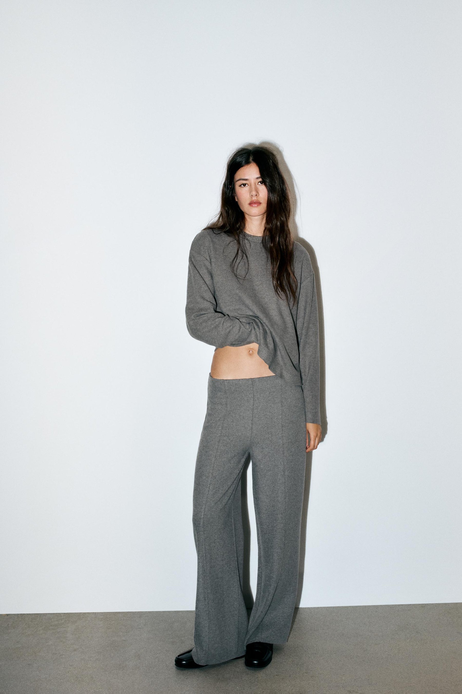 STRAIGHT-LEG TROUSERS