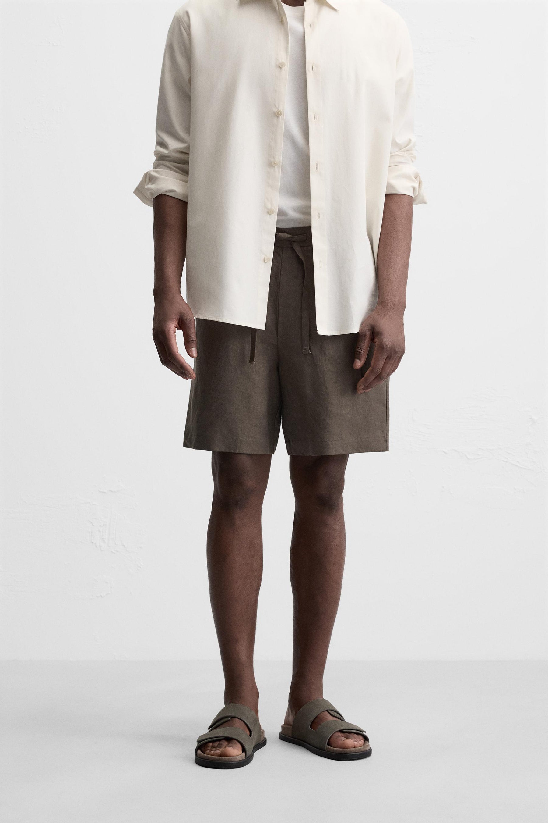 100% LINEN BERMUDA SHORTS - Image 2